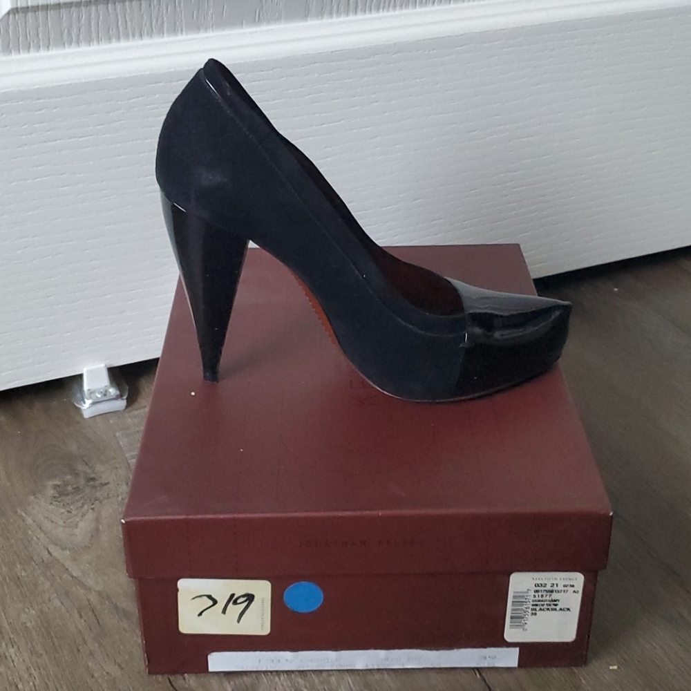 Shoes - Picture 3 of 3